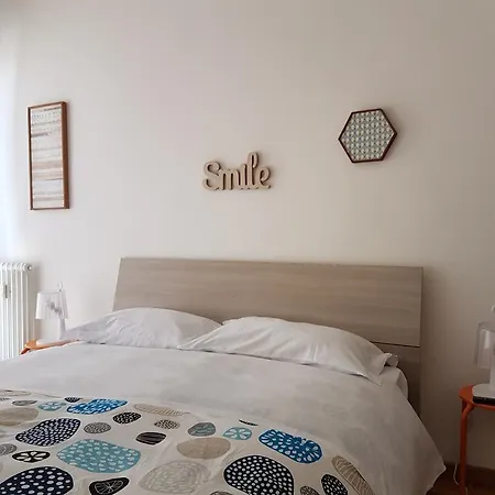 Casa Vacanze Bononia Station Apartamento *