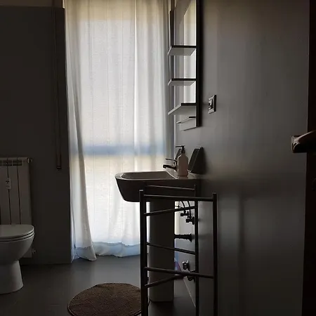 דירה Casa Vacanze Bononia Station בולוניה